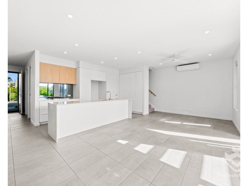 125/9 Ellen Street, Carina QLD 4152