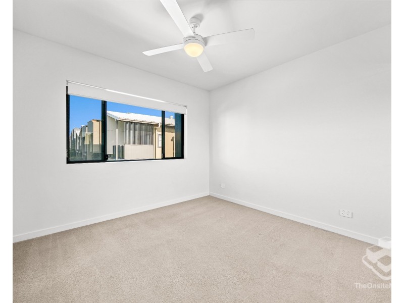 125/9 Ellen Street, Carina QLD 4152