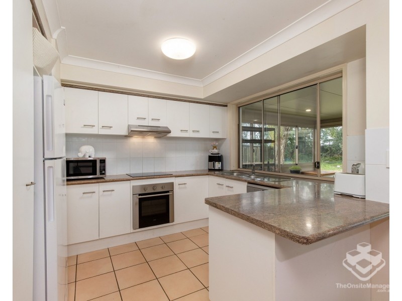 19 Harrow Place, Arundel QLD 4214