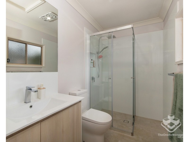 19 Harrow Place, Arundel QLD 4214