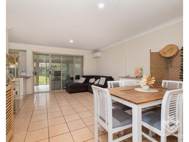 19 Harrow Place, Arundel QLD 4214