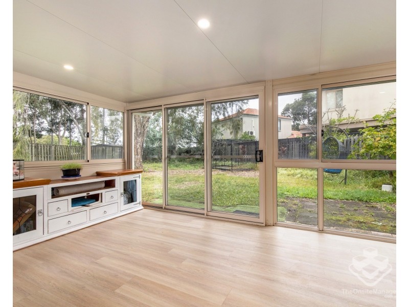 19 Harrow Place, Arundel QLD 4214