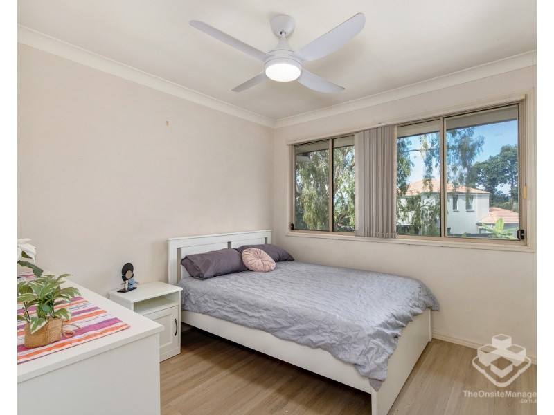 19 Harrow Place, Arundel QLD 4214
