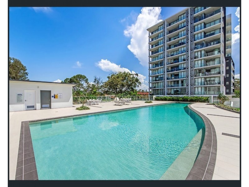 ID:21189456/388 Marine Parade, Labrador QLD 4215