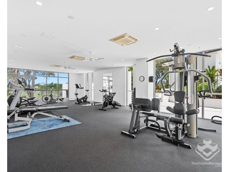 ID:21189456/388 Marine Parade, Labrador QLD 4215