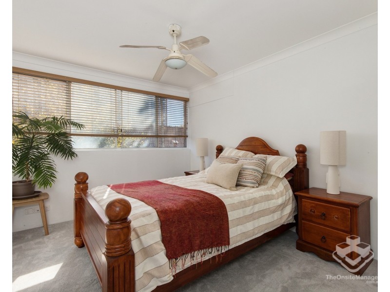 8/11 Lather Street, Southport QLD 4215