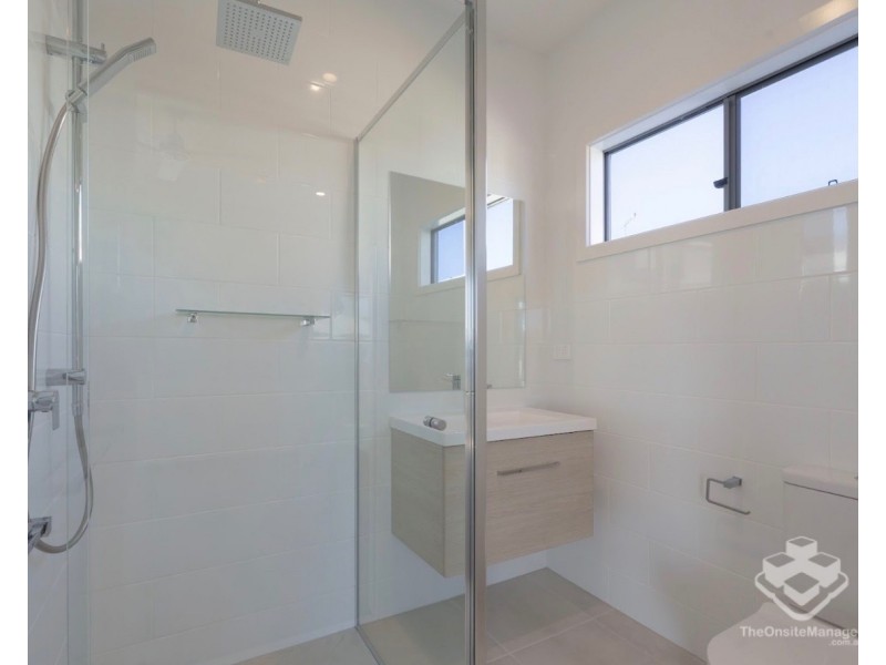 49 Zaffar Ave, Park Ridge QLD 4125