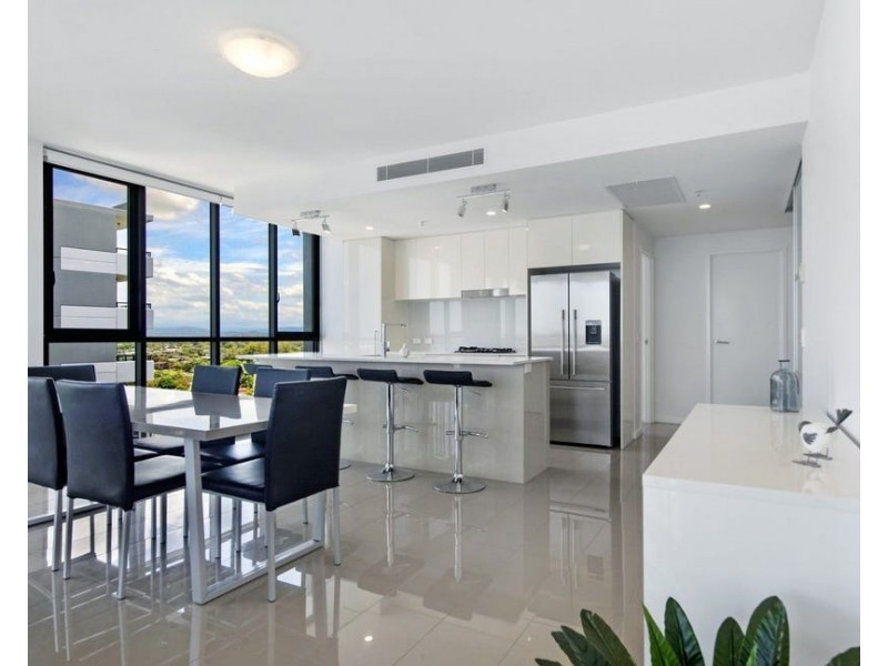 ID:21189646/378 Marine Parade, Labrador QLD 4215