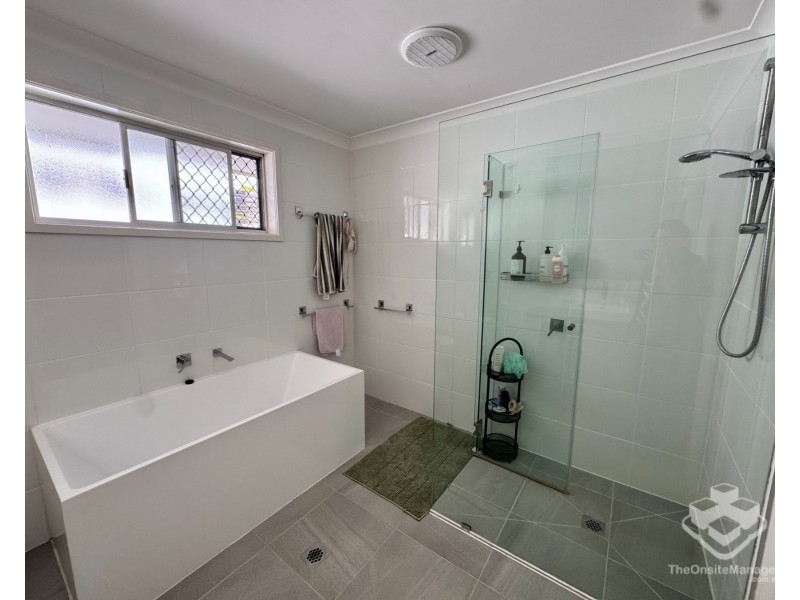 11 Bunyip Street, Burleigh Heads QLD 4220