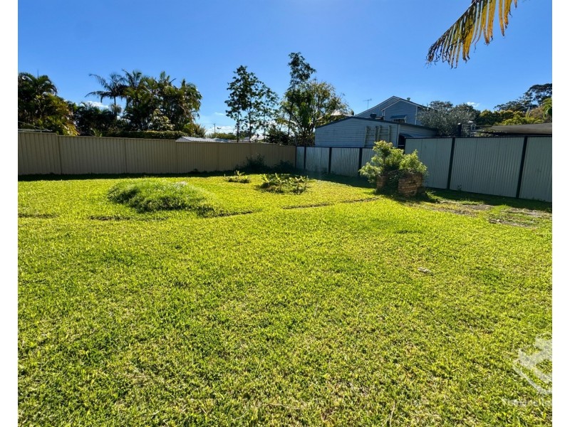 11 Bunyip Street, Burleigh Heads QLD 4220