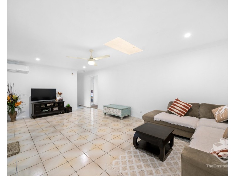 64 Malbon St,, Eight Mile Plains QLD 4113