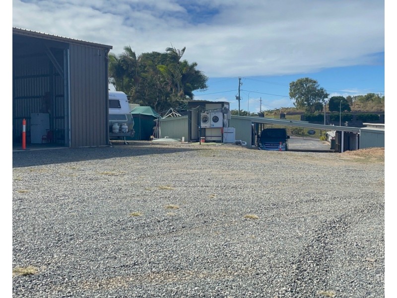 420 Scenic Highway, Rosslyn QLD 4703