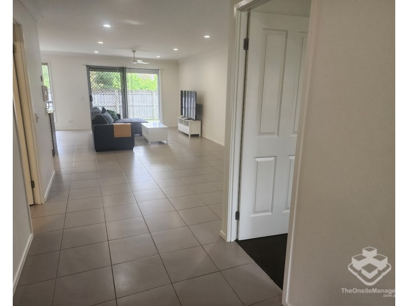 ID:21189891/230 Pulgul Street, Urangan QLD 4655