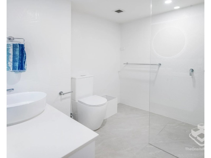 ID:21189906/4 Britannia Avenue, Broadbeach QLD 4218