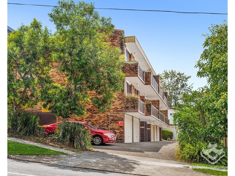3/114 Carmody Road, St Lucia QLD 4067