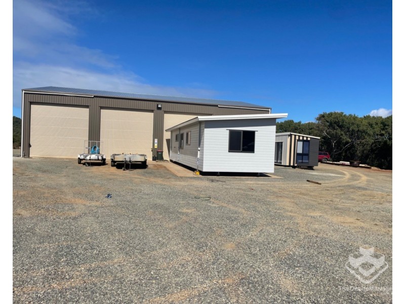 418-420 Scenic Highway, Rosslyn QLD 4703