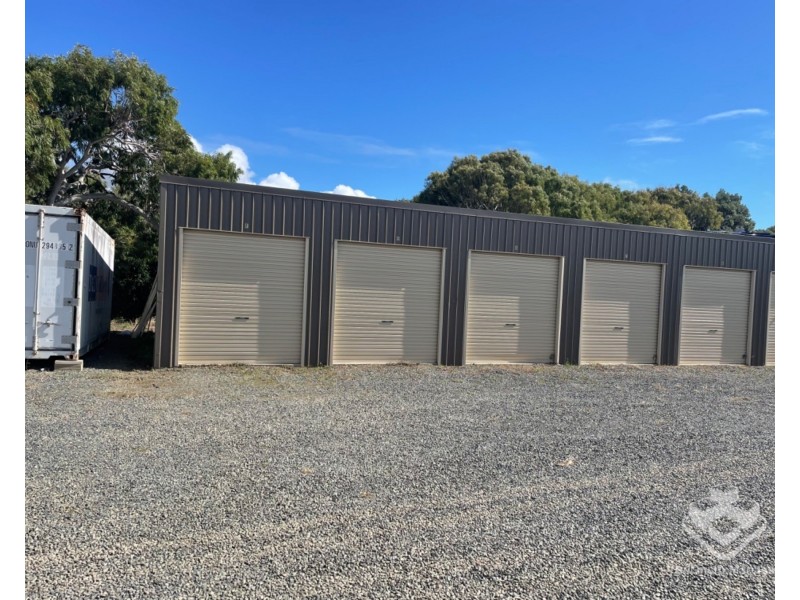 418-420 Scenic Highway, Rosslyn QLD 4703
