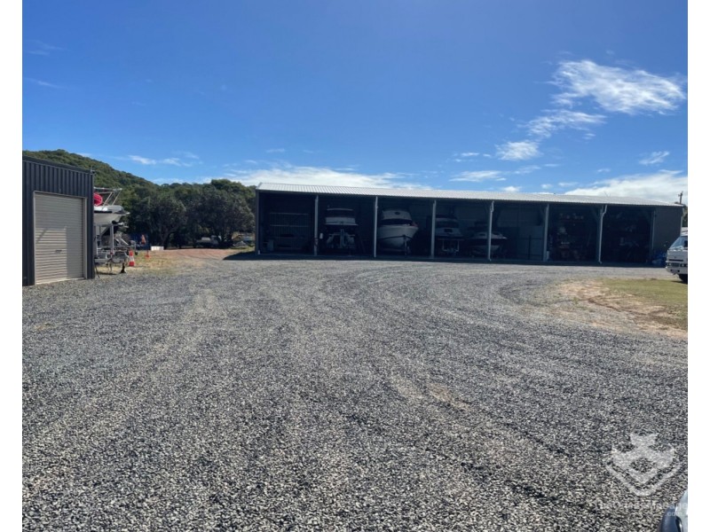 418-420 Scenic Highway, Rosslyn QLD 4703