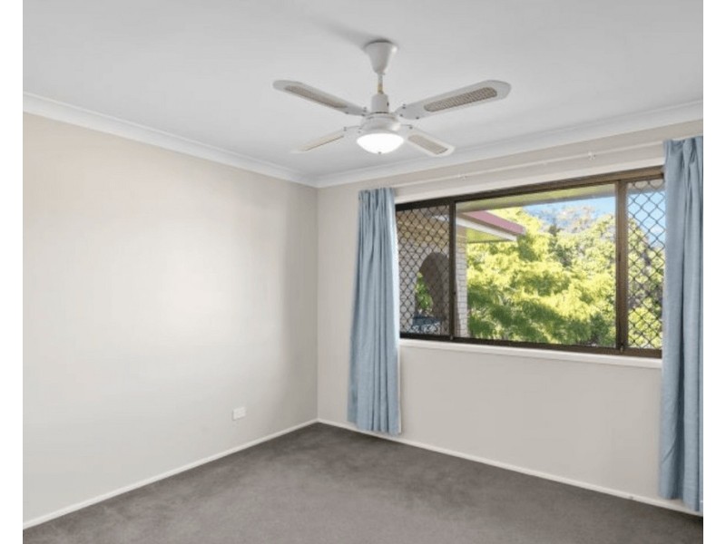 7 Muirfield Street, Macgregor QLD 4109
