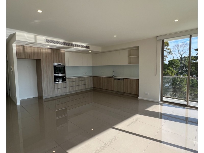 405/5 Chester Terrace, Southport QLD 4215