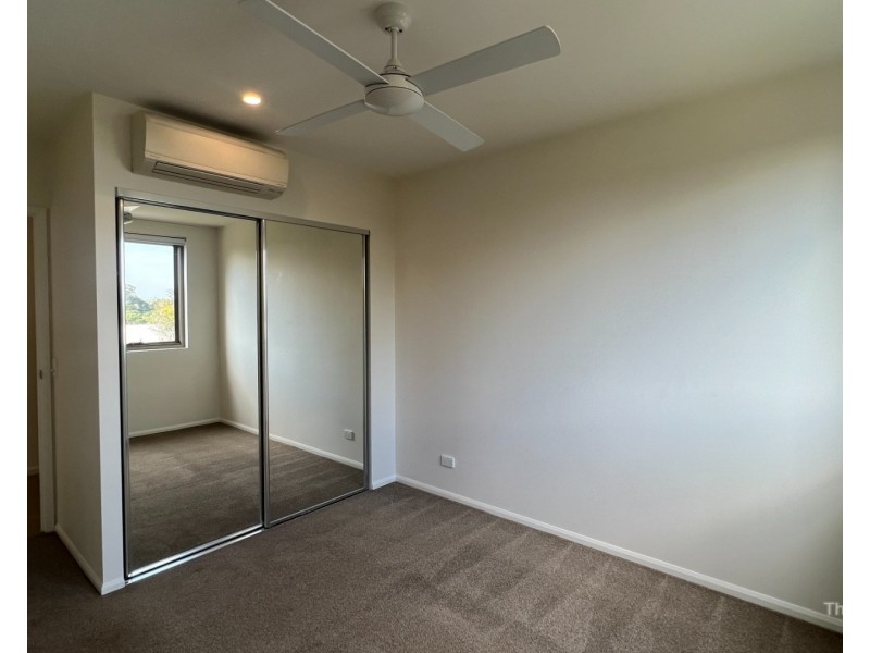 405/5 Chester Terrace, Southport QLD 4215