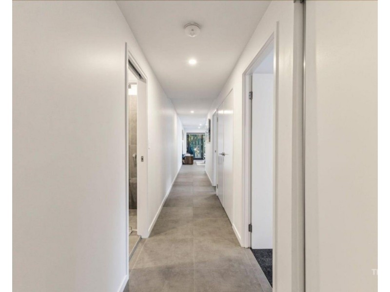 202/9 Violet Street, Redcliffe QLD 4020