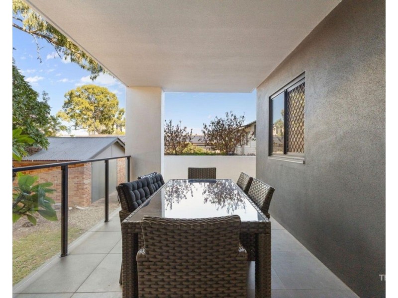 202/9 Violet Street, Redcliffe QLD 4020