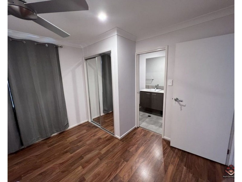 39 Edwin Street, Kuraby QLD 4112