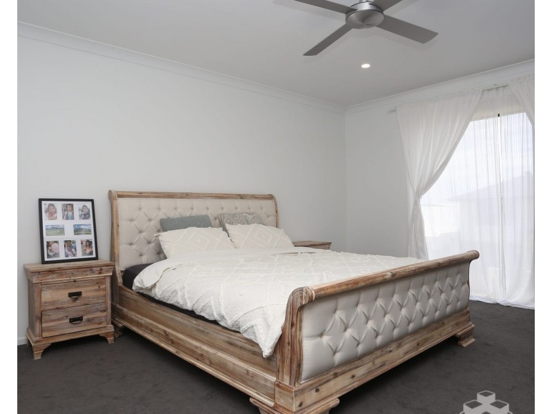 7 Perring Crescent, Rochedale QLD 4123