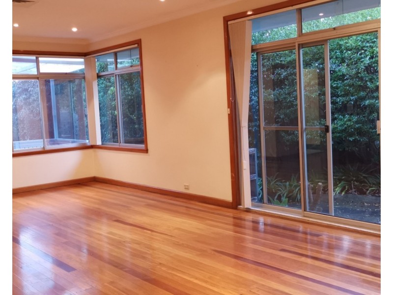 4 Apollo Avenue, West Pymble NSW 2073
