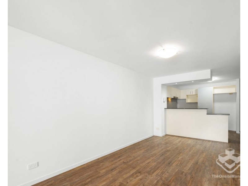 ID:21190516/10 Vernon Terrace, Teneriffe QLD 4005