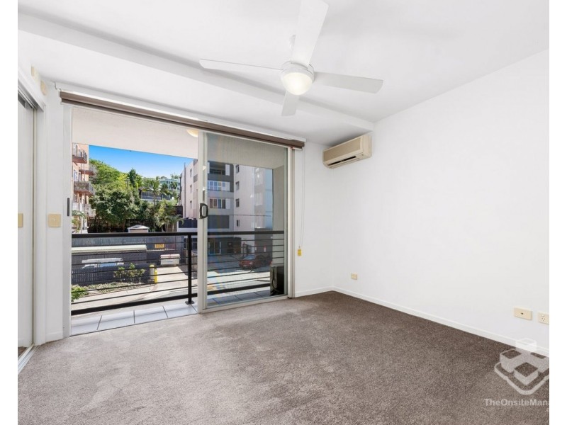 ID:21190516/10 Vernon Terrace, Teneriffe QLD 4005