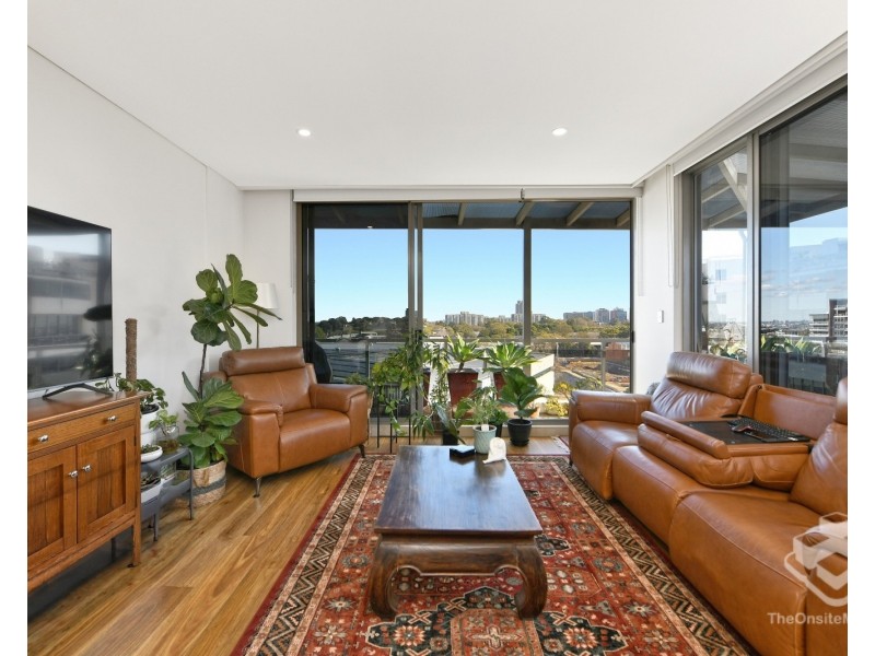 1003/5 Potter Street, Waterloo NSW 2017