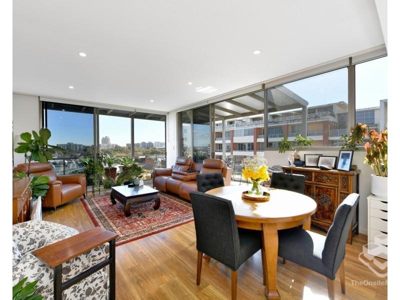 1003/5 Potter Street, Waterloo NSW 2017