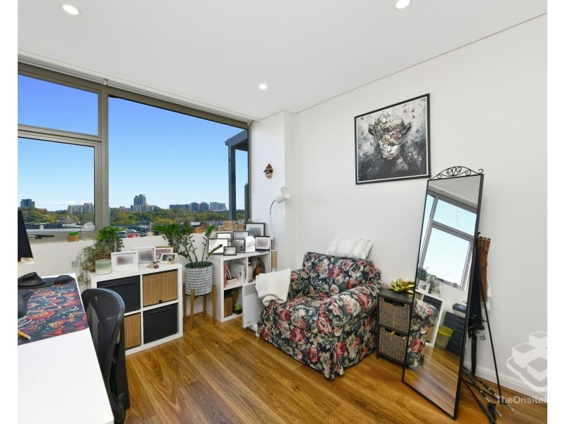 1003/5 Potter Street, Waterloo NSW 2017