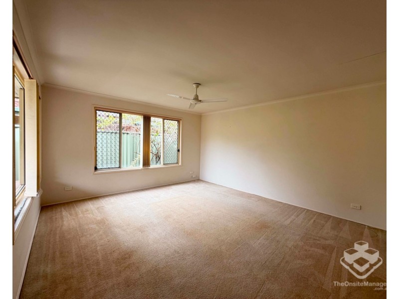22/74 Mattocks Road, Varsity Lakes QLD 4227