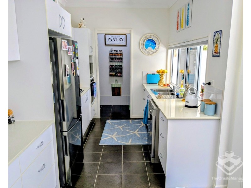 ID:21190621/71 Elizabeth Street, Urangan QLD 4655