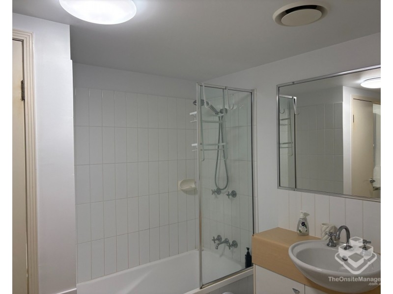 ID:21190656/36 Holland Street, Toowong QLD 4066
