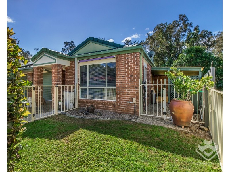 102 Cootharaba Drive, Helensvale QLD 4212