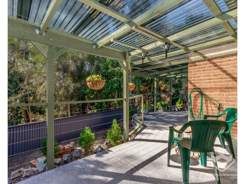 102 Cootharaba Drive, Helensvale QLD 4212