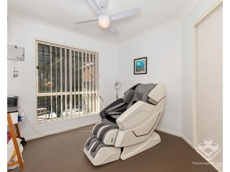 102 Cootharaba Drive, Helensvale QLD 4212