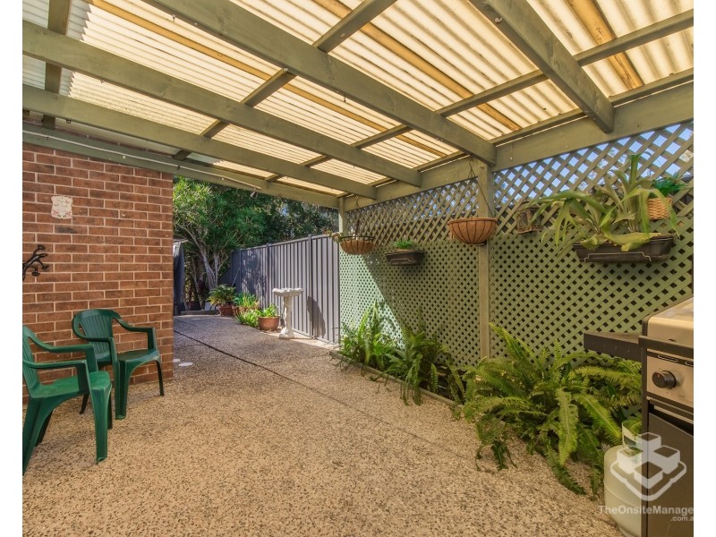 102 Cootharaba Drive, Helensvale QLD 4212