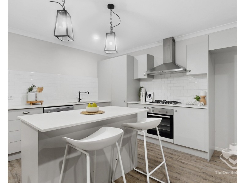 2/61 Mint Crescent, Griffin QLD 4503