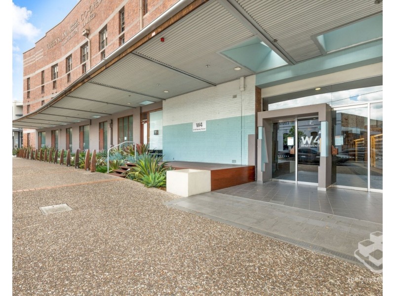 8/16 Skyring Terrace, Teneriffe QLD 4005
