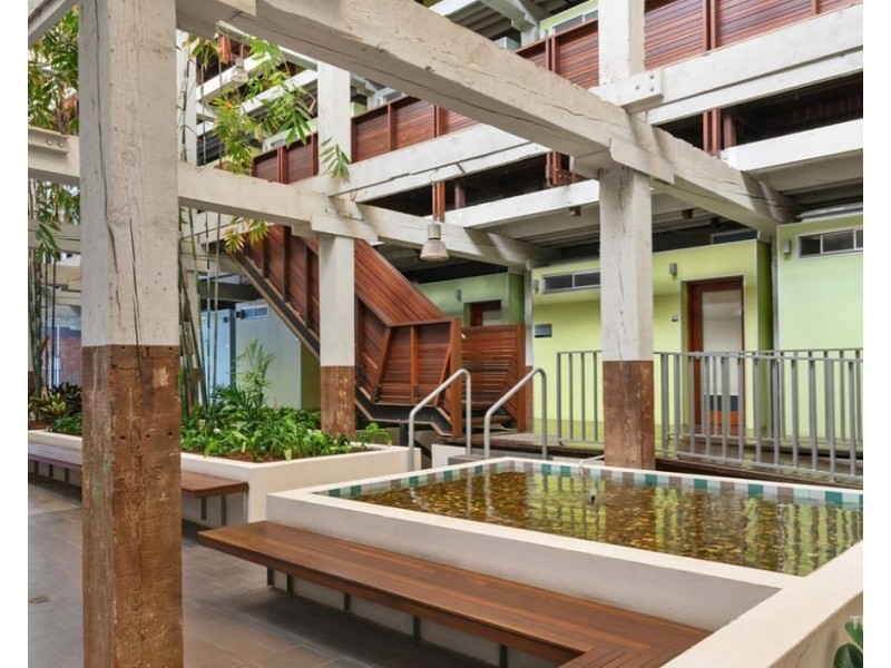 8/16 Skyring Terrace, Teneriffe QLD 4005