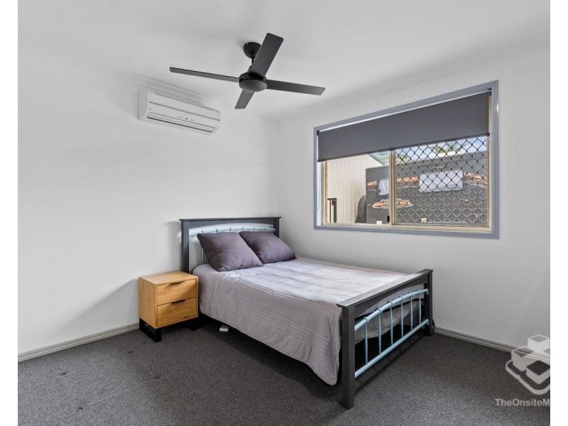 6 Twolyn Street, Urangan QLD 4655