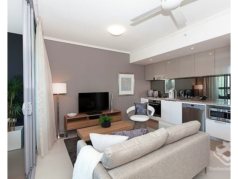 ID:21190852/ 2 Harbour Road, Hamilton QLD 4007
