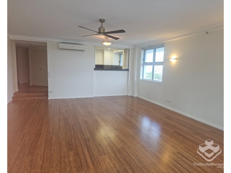 ID:21190867/12 Commodore Drive, Surfers Paradise QLD 4217