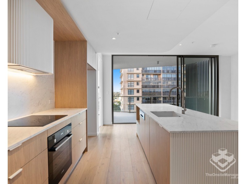 18/35 Swann Road, Taringa QLD 4068