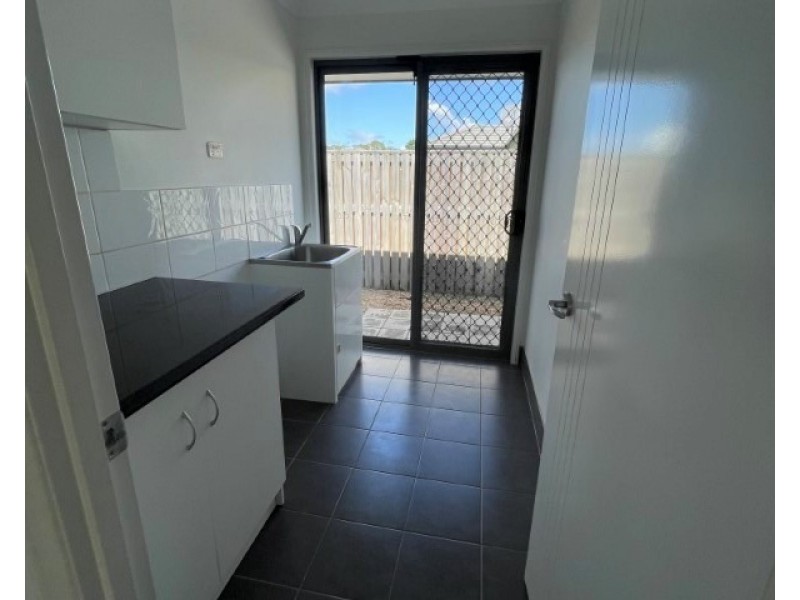 10 Parkview Street, Wondunna QLD 4655